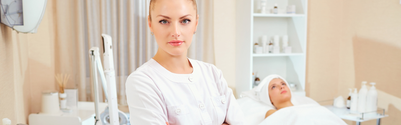 Wyposażenie salonu kosmetycznego – niezbędne meble